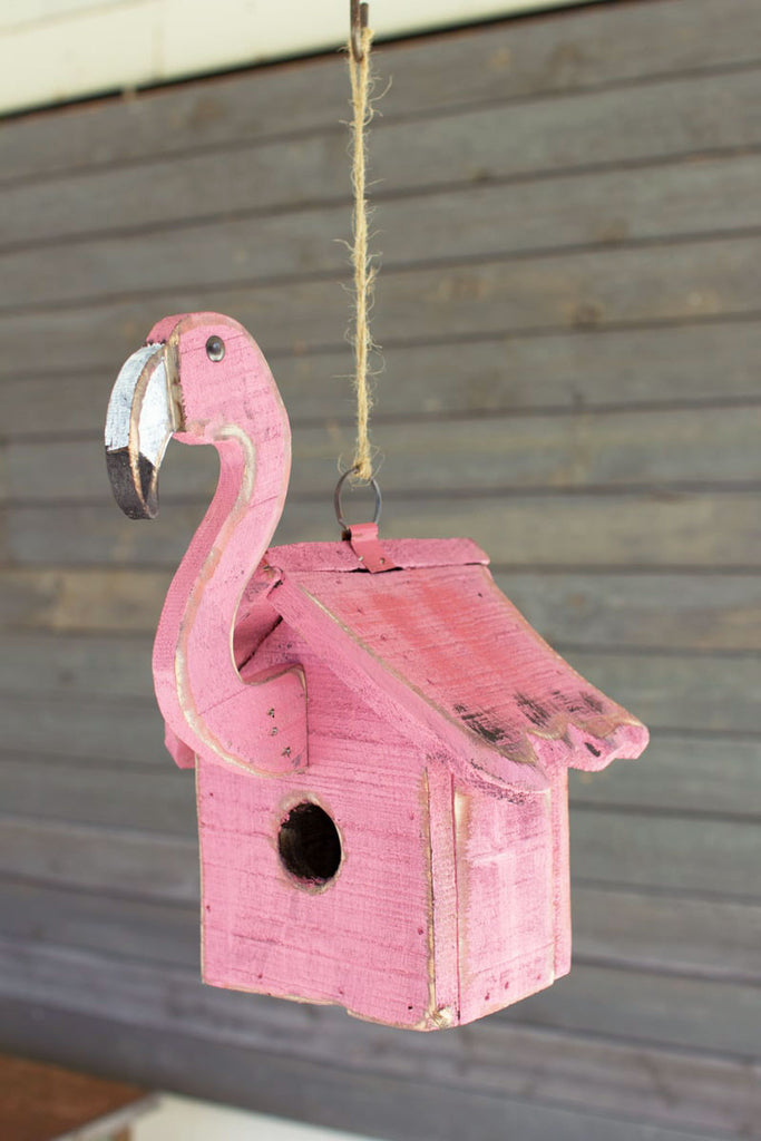 Flamingo birdhouse - The Nifty Decor
