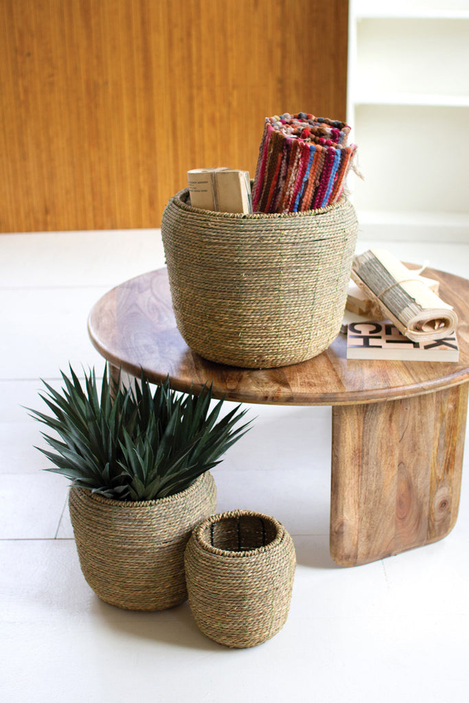 Set of 3 round braided seagrass planters - Bombay Mercantile