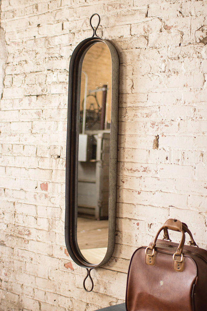 Wall mirror with loop - The Nifty Decor