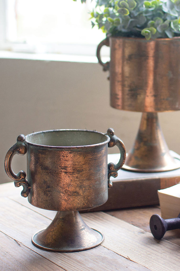 Copper finish planters with handles, set of 2 - The Nifty Decor