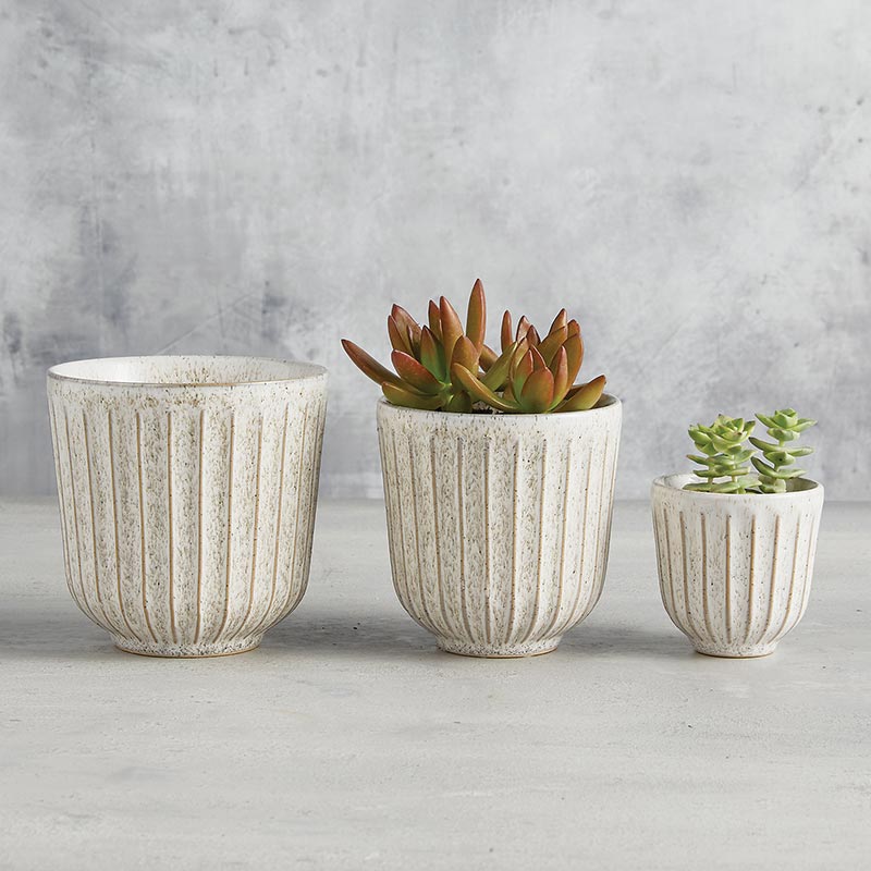 Pot with ridges - Bombay Mercantile