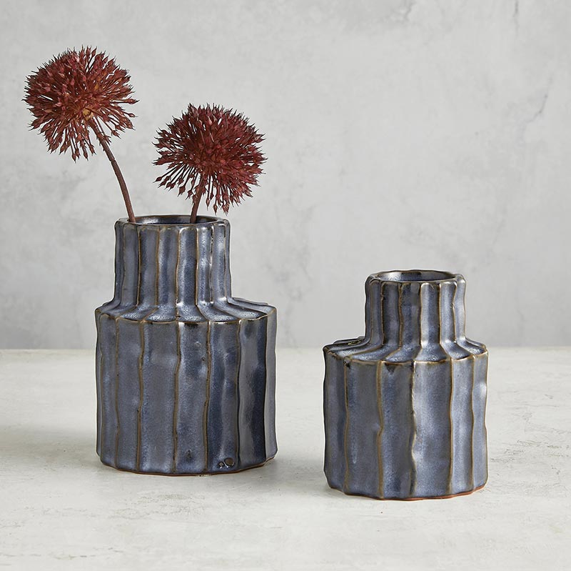 Gray Vase Ridges - Bombay Mercantile