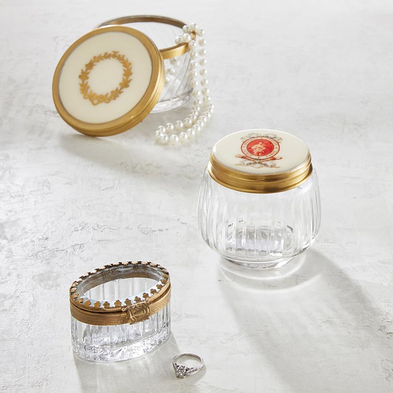 Wreath Glass Jar - Bombay Mercantile