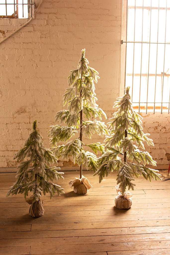 Artificial frosted christmas tree - The Nifty Decor