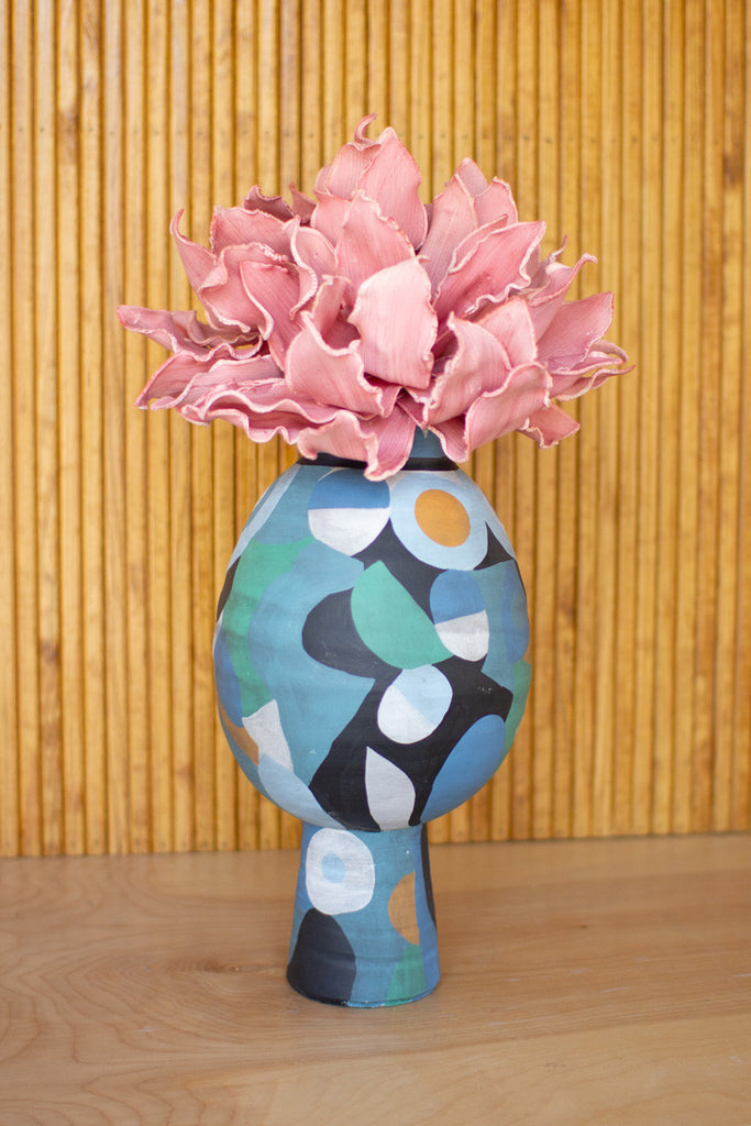 Overlapping shapes ceramic vase \ large - The Nifty Decor