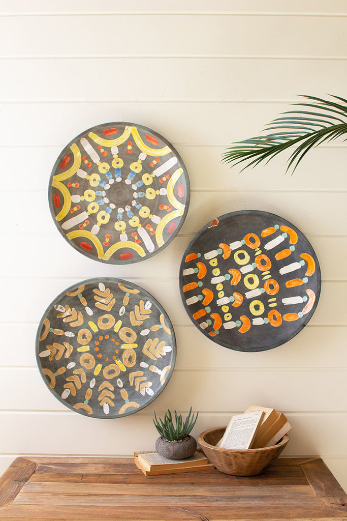 Ceramic platter wall art, set of 3 - The Nifty Decor