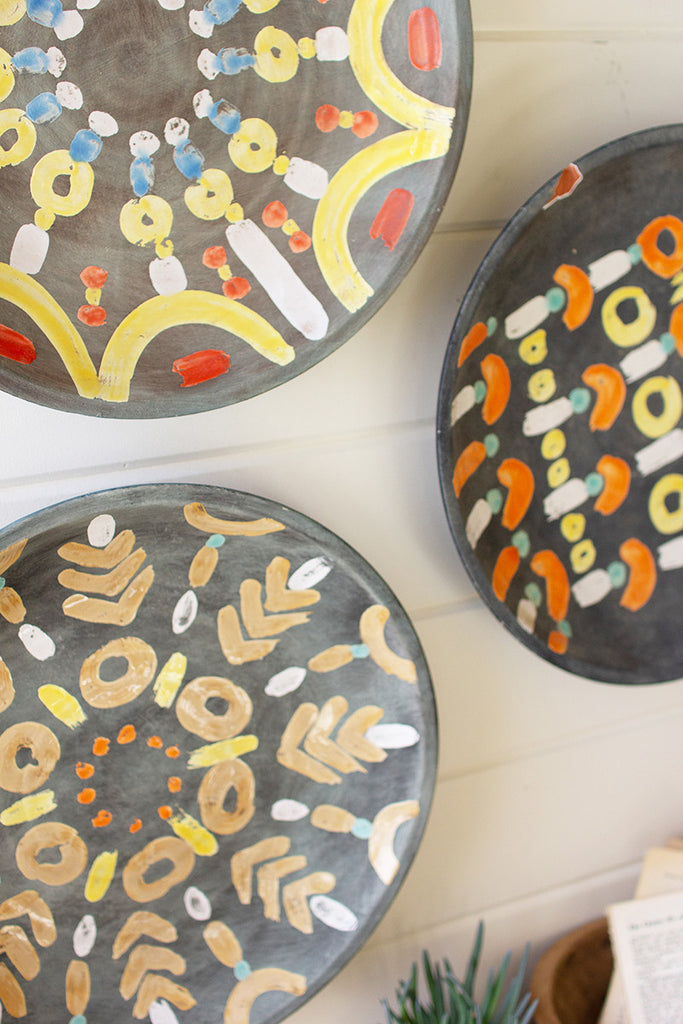 Ceramic platter wall art, set of 3 - The Nifty Decor