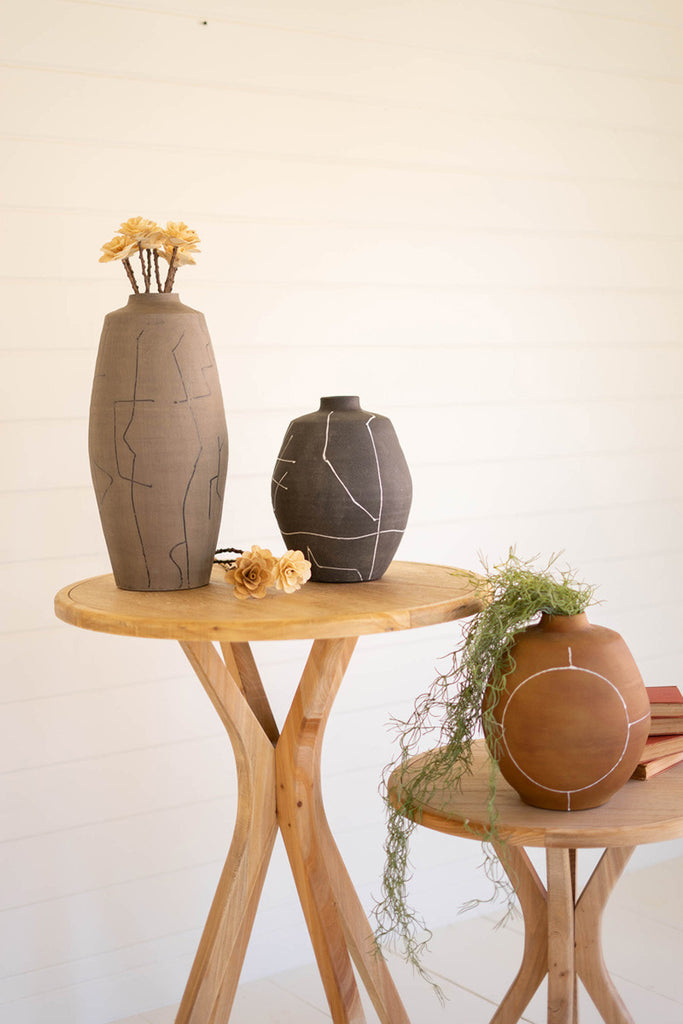 Black ceramic vase with white lines - Bombay Mercantile