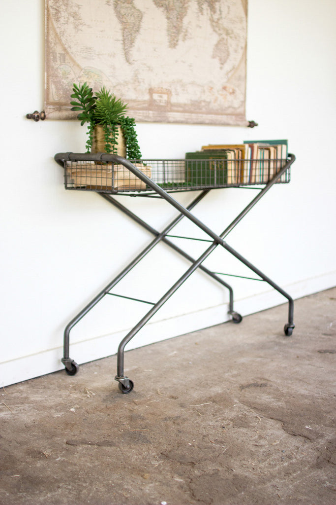 Rolling basket console - The Nifty Decor