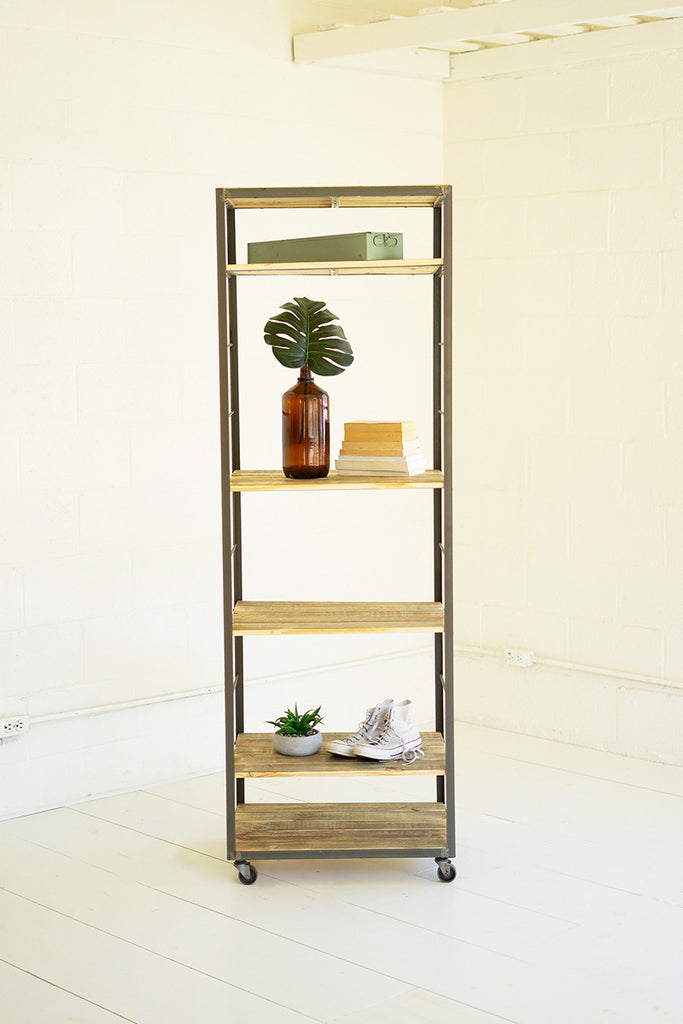 Adjustable wood shelves - The Nifty Decor