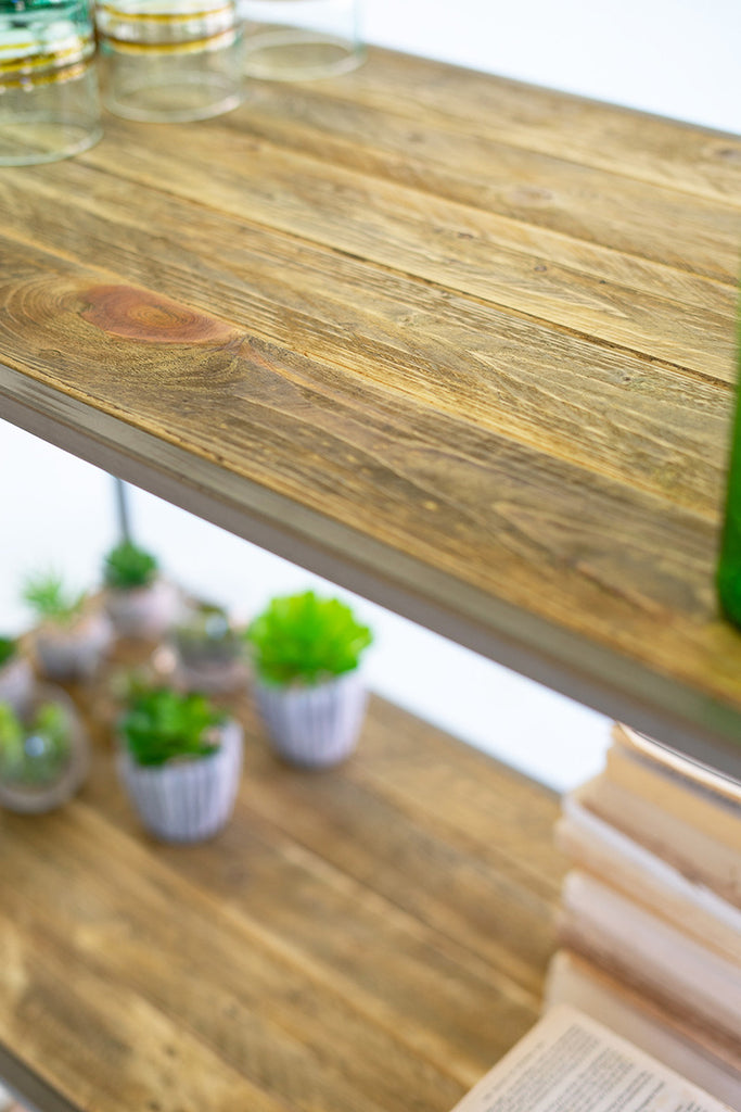 Tall arched metal frame - The Nifty Decor