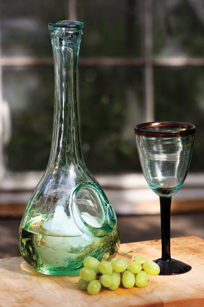 Wine decanter with ice pocket - The Nifty Decor