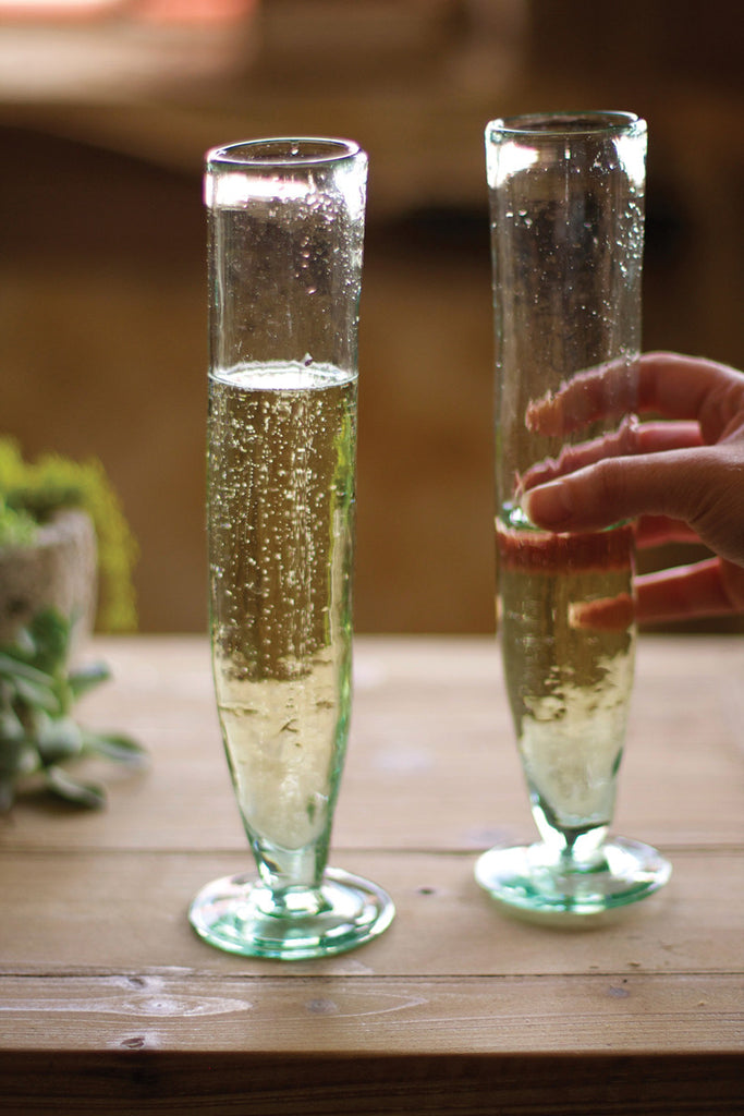 Tall recycled champagne flute - The Nifty Decor