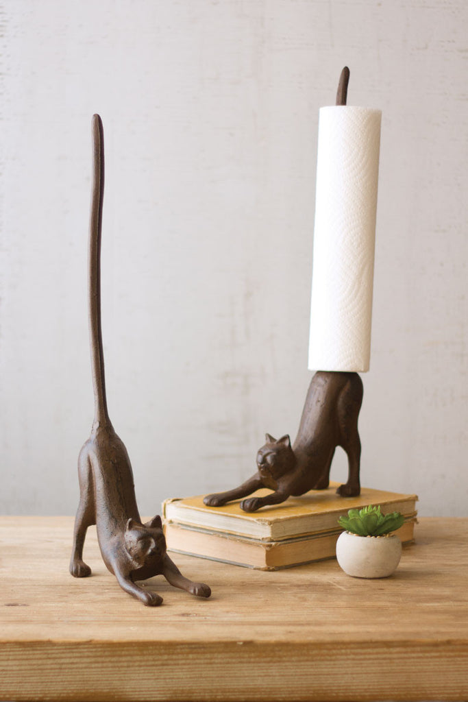 Cat paper towel holder - The Nifty Decor