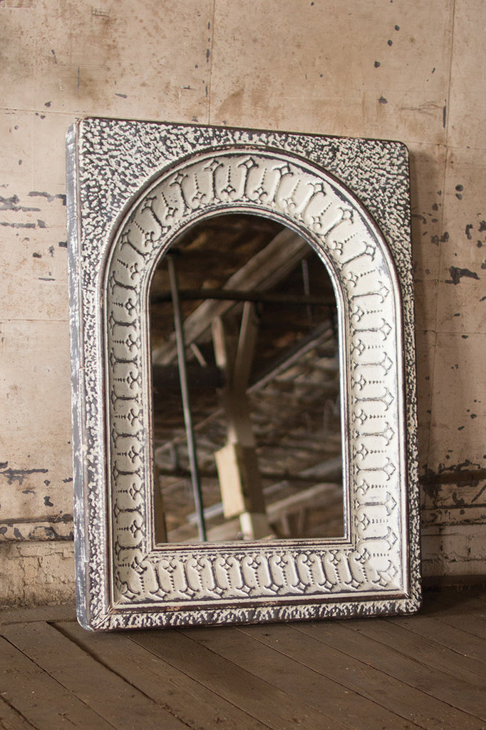 Arched wall mirror - The Nifty Decor