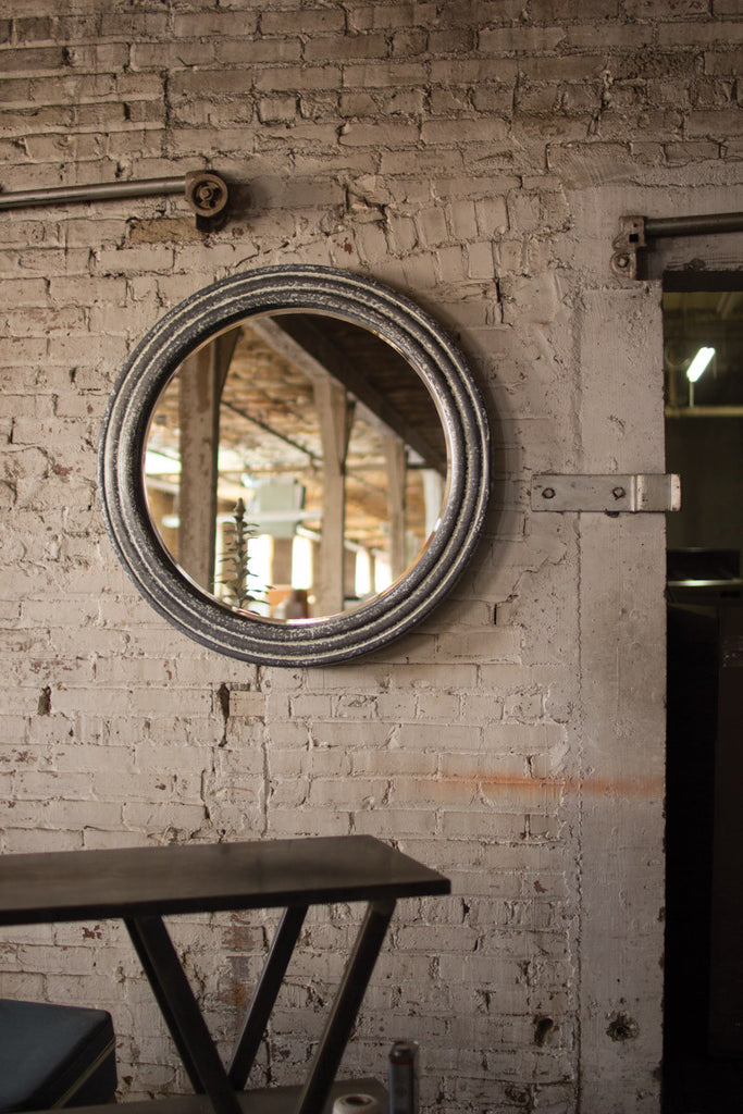 Round metal wall mirror - The Nifty Decor