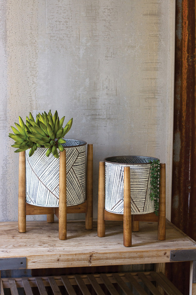 Tin planters with bases, set of 2 - The Nifty Decor