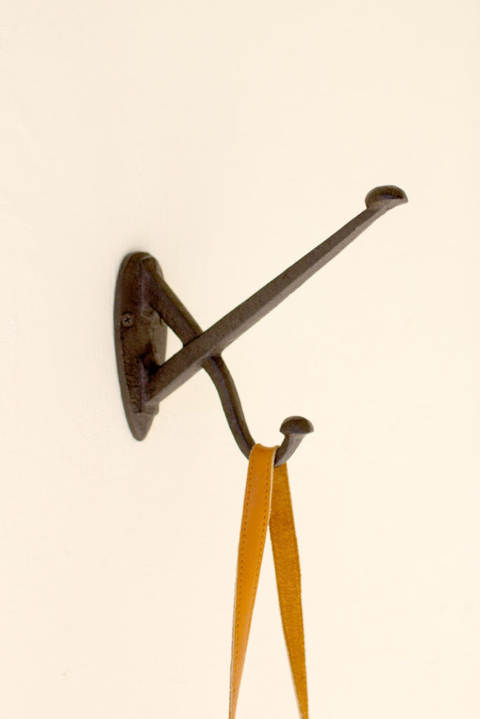 Cast iron coat hook, set of 4 - Bombay Mercantile