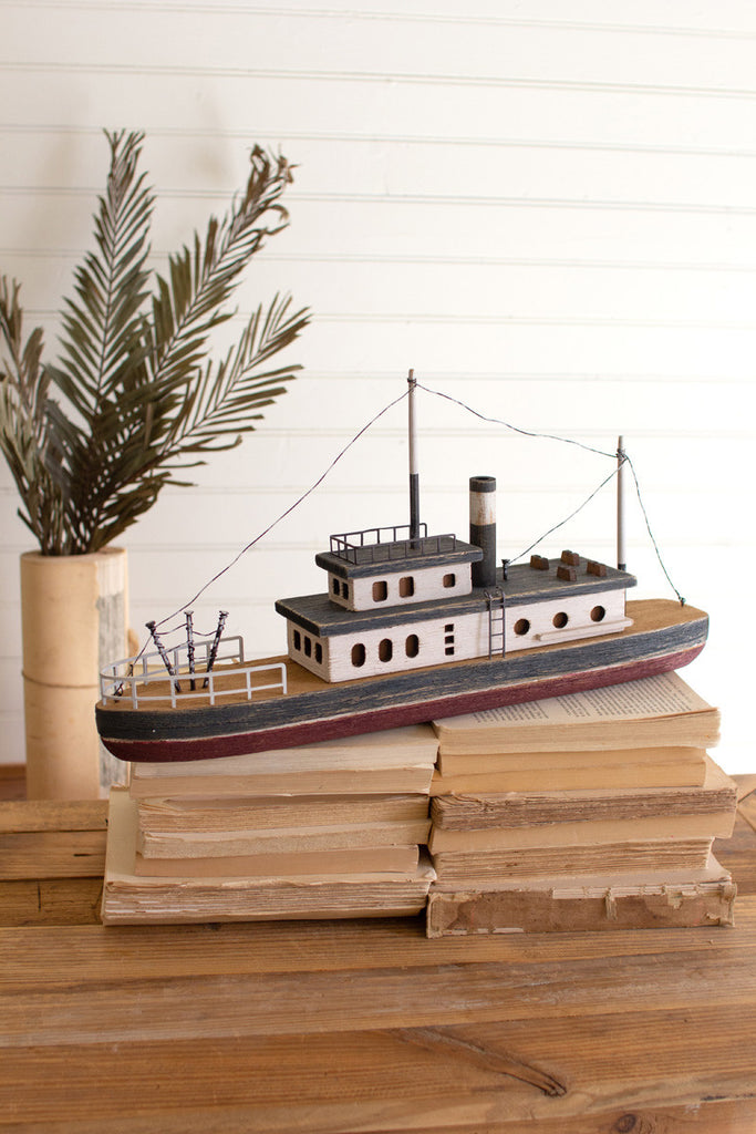 Wooden ship \ blue & red - Bombay Mercantile
