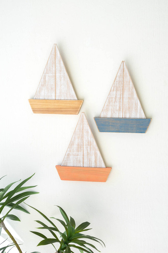 Set of 3 wooden sailboats wall art - Bombay Mercantile