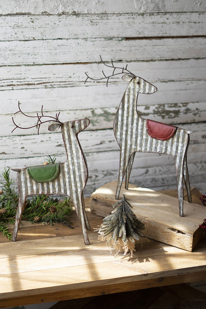 Corrugated metal reindeer, set of 2 - The Nifty Decor