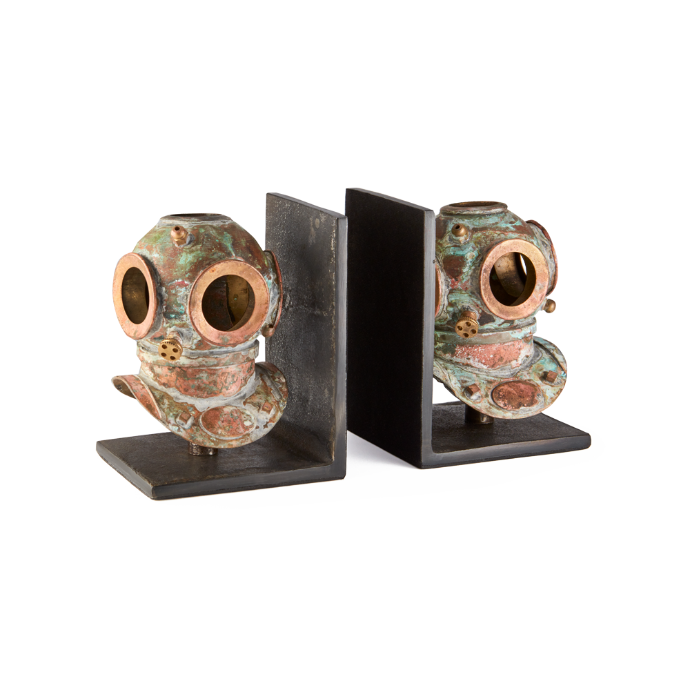 DIVER HELMET BOOKENDS - The Nifty Decor