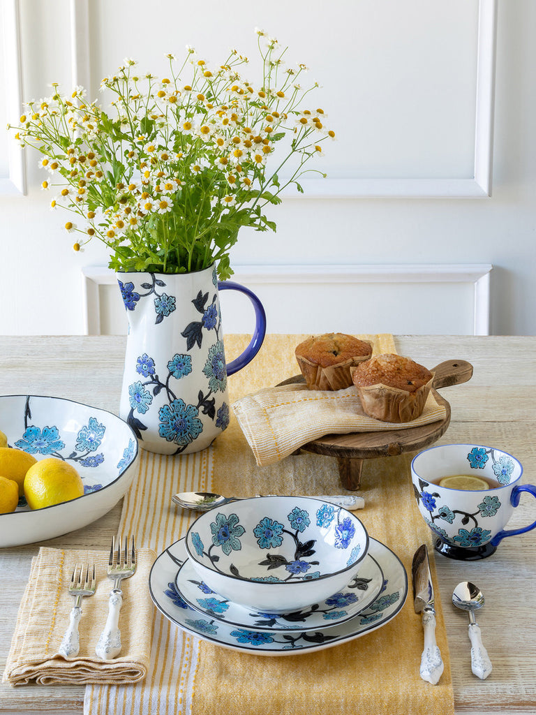 Periwinkle Vine Pattern Dinner Plate - Bombay Mercantile
