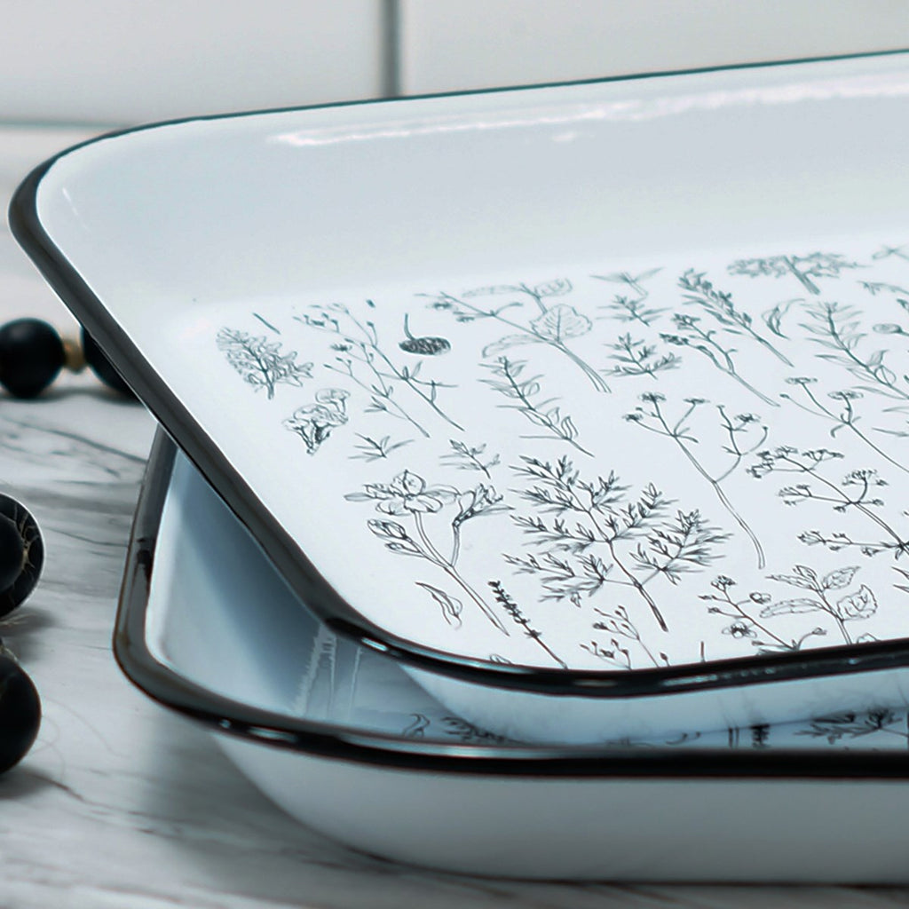 Metal enamelware floral serving trays, Set of 2 - Bombay Mercantile