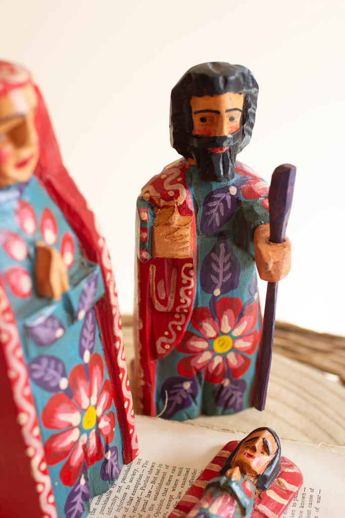 Set of 3 painted wooden mary, joseph and jesus - Bombay Mercantile
