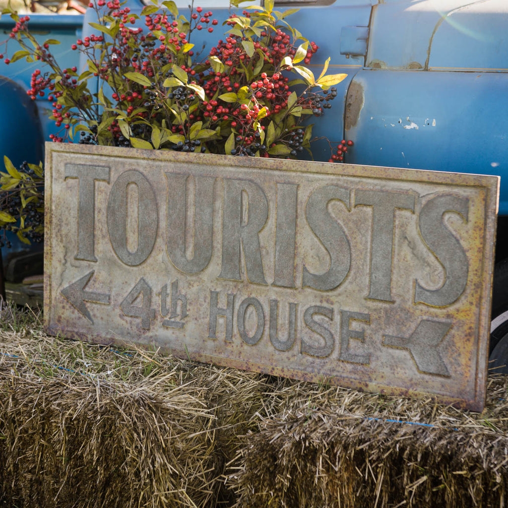 Distressed Metal Tourist Sign - The Nifty Decor