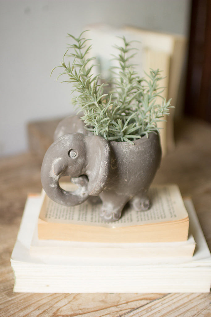 Clay elephant planter - The Nifty Decor