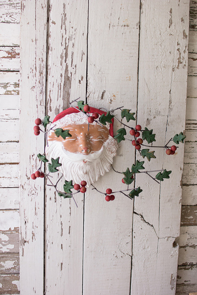 Clay santa with holly wall hanging - The Nifty Decor