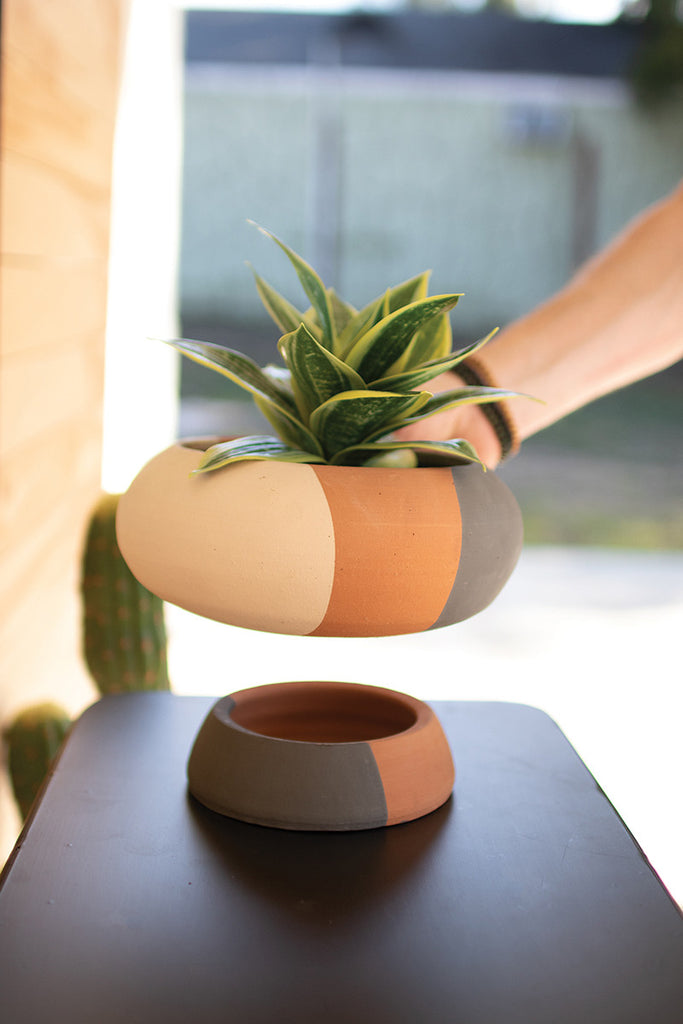 Clay low round triple stripe planter - The Nifty Decor
