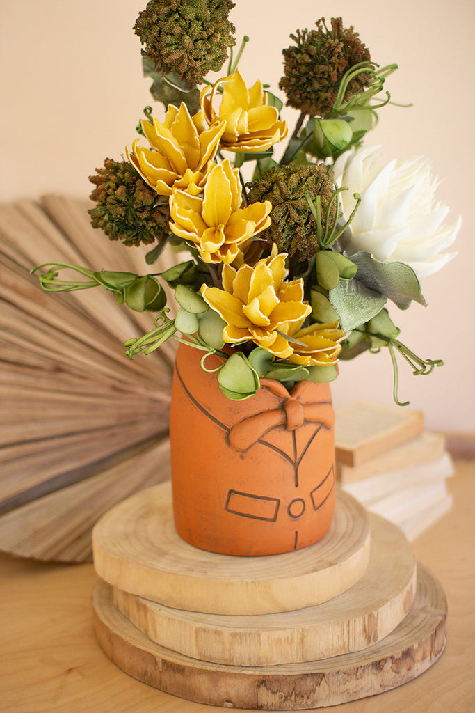 Bow tie clay pot - The Nifty Decor