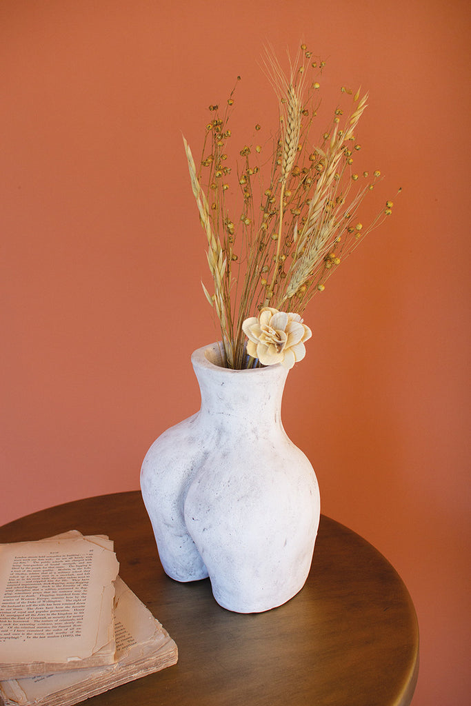 Clay "culo" pot - The Nifty Decor