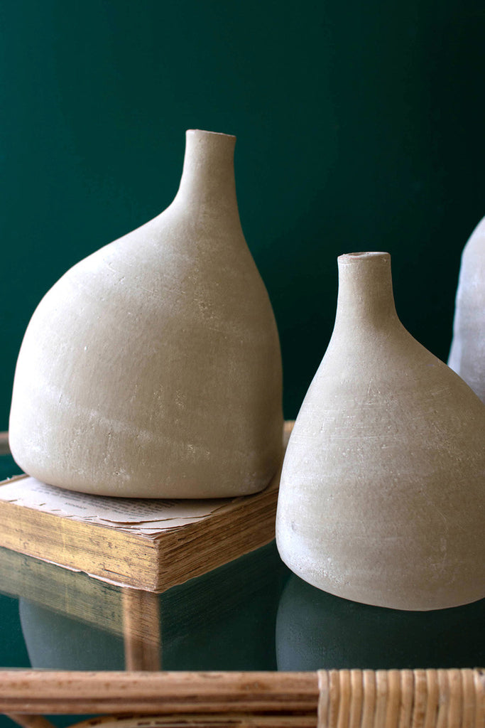 Set of 3 clay teardrop bud vases - Bombay Mercantile