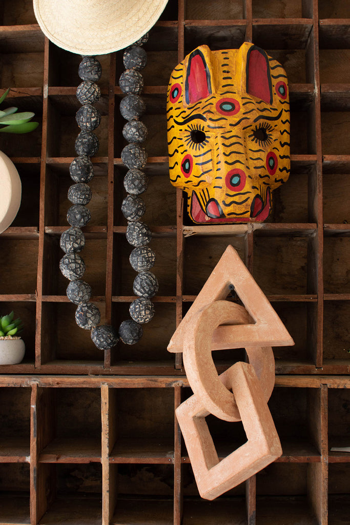White-wash clay geometric chain - Bombay Mercantile