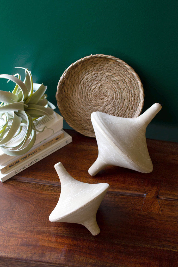 Set of 2 grey-wash clay tops - Bombay Mercantile