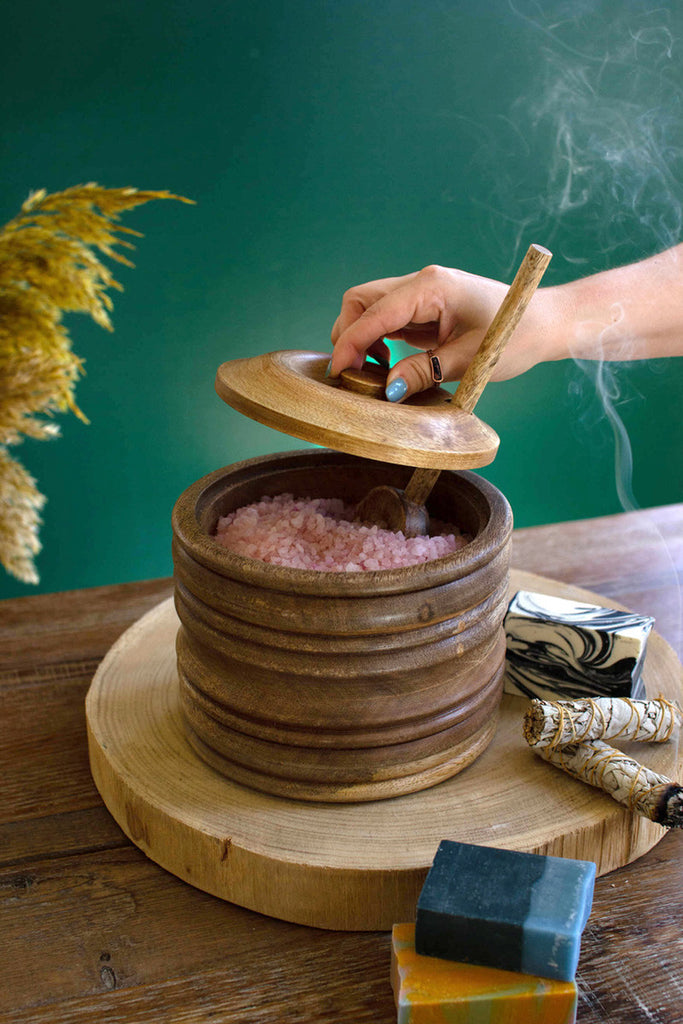 Round wooden canister with spoon - Bombay Mercantile