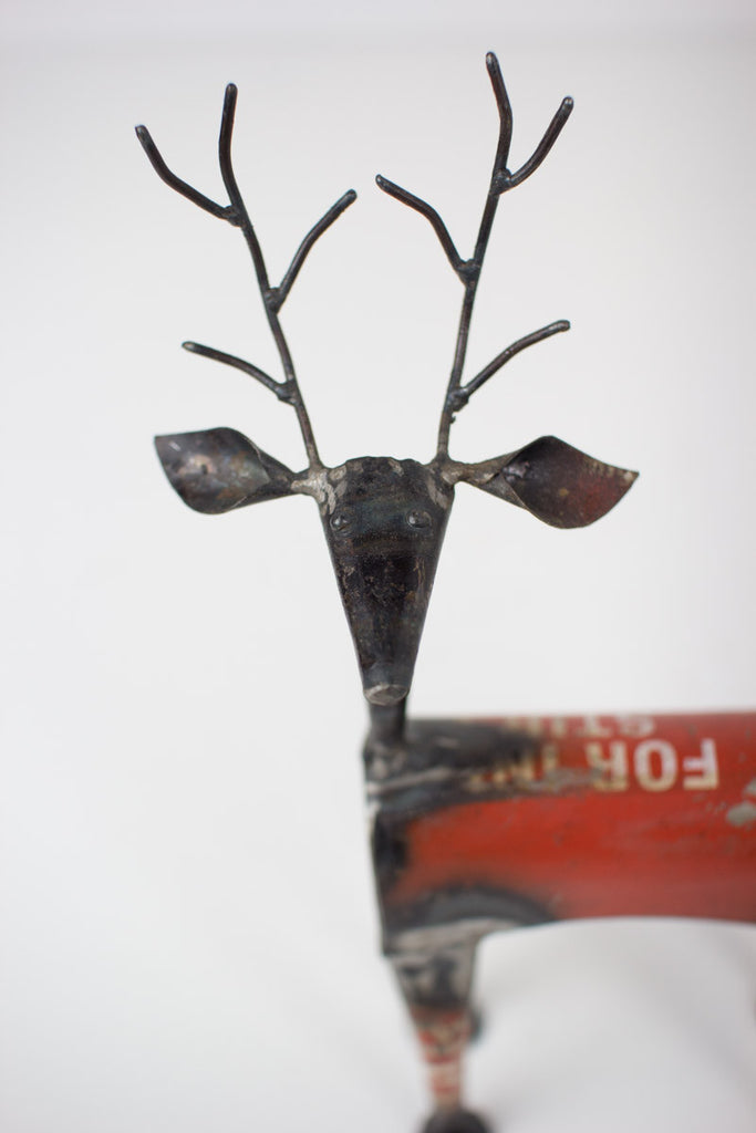Recycled iron deer-red - The Nifty Decor