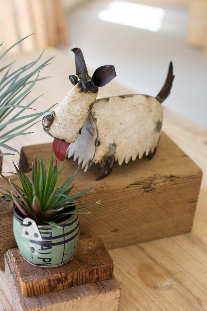 Metal dog - The Nifty Decor