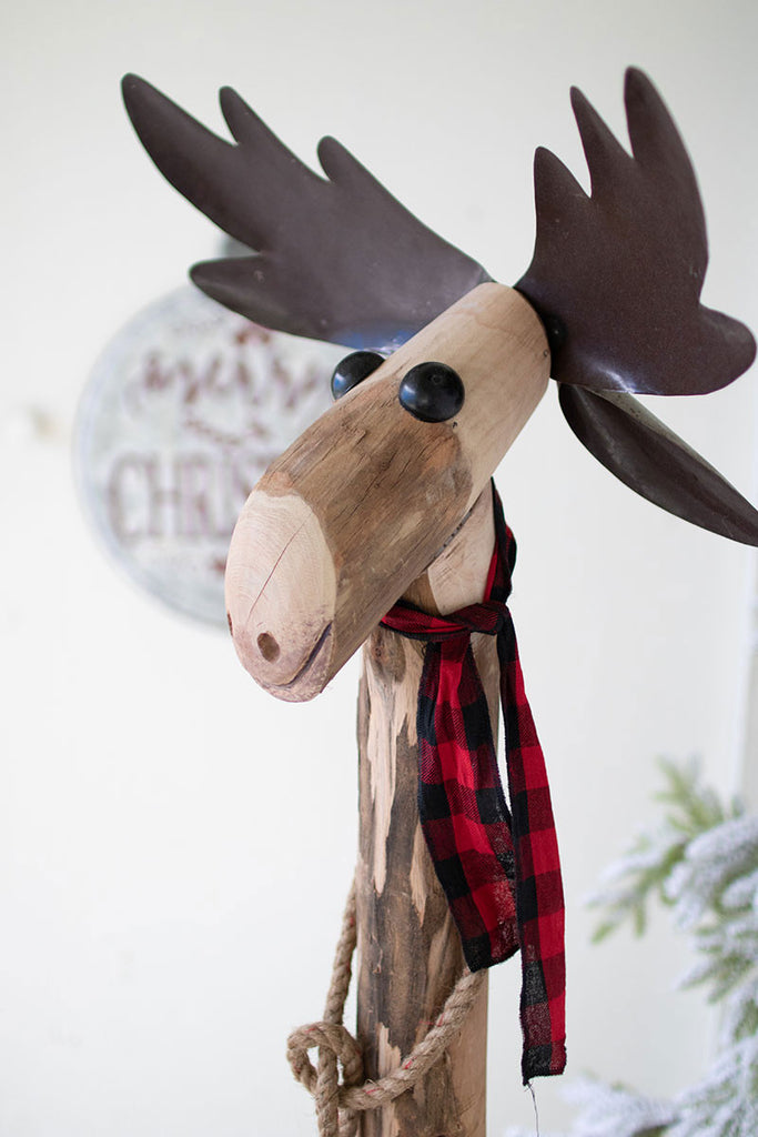 Wood and iron moose - The Nifty Decor