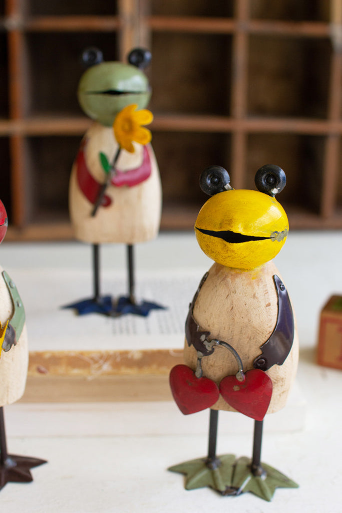Set of 3 recycled wood and painted metal frogs - The Nifty Decor