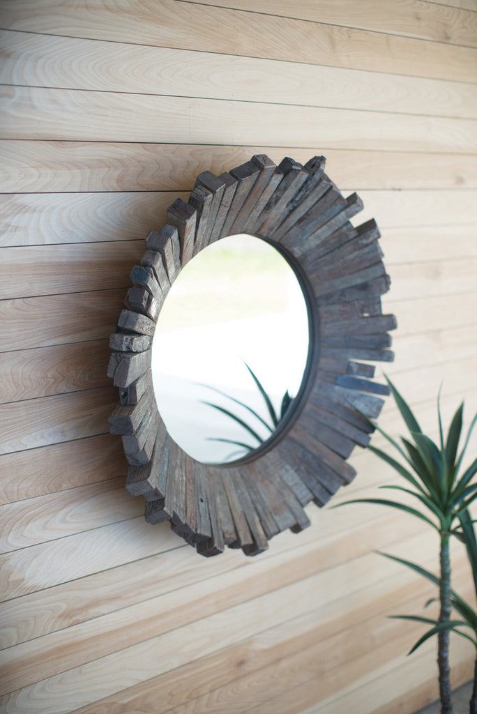 Sunrays wooden mirror - The Nifty Decor