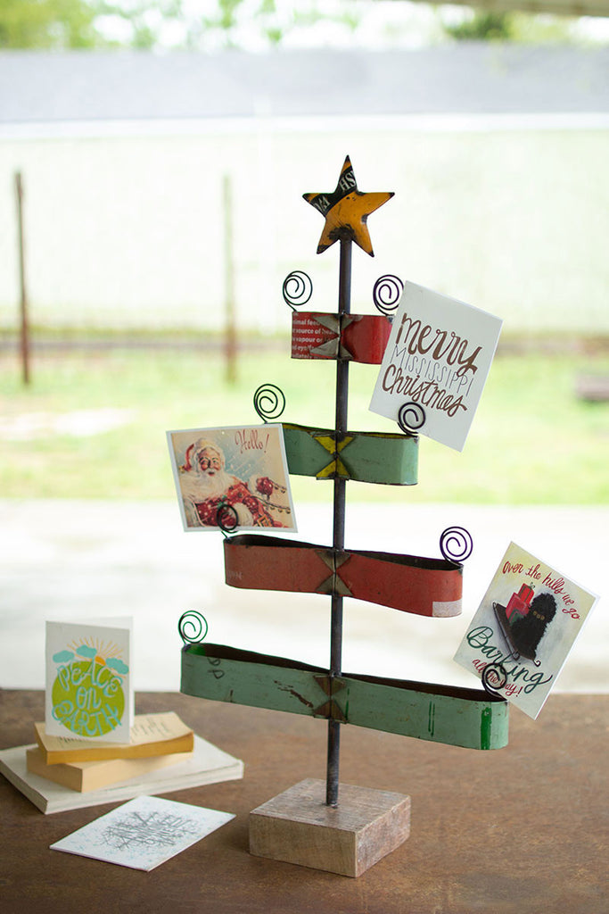 Christmas tree card holder - The Nifty Decor