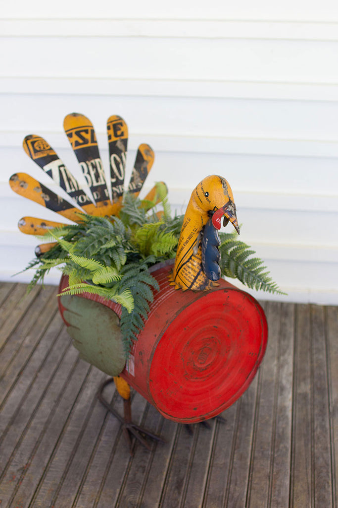 Recycled metal turkey cooler/planter - The Nifty Decor