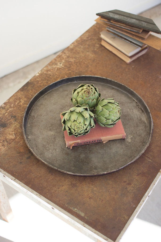 Rustic galvanized tray - The Nifty Decor