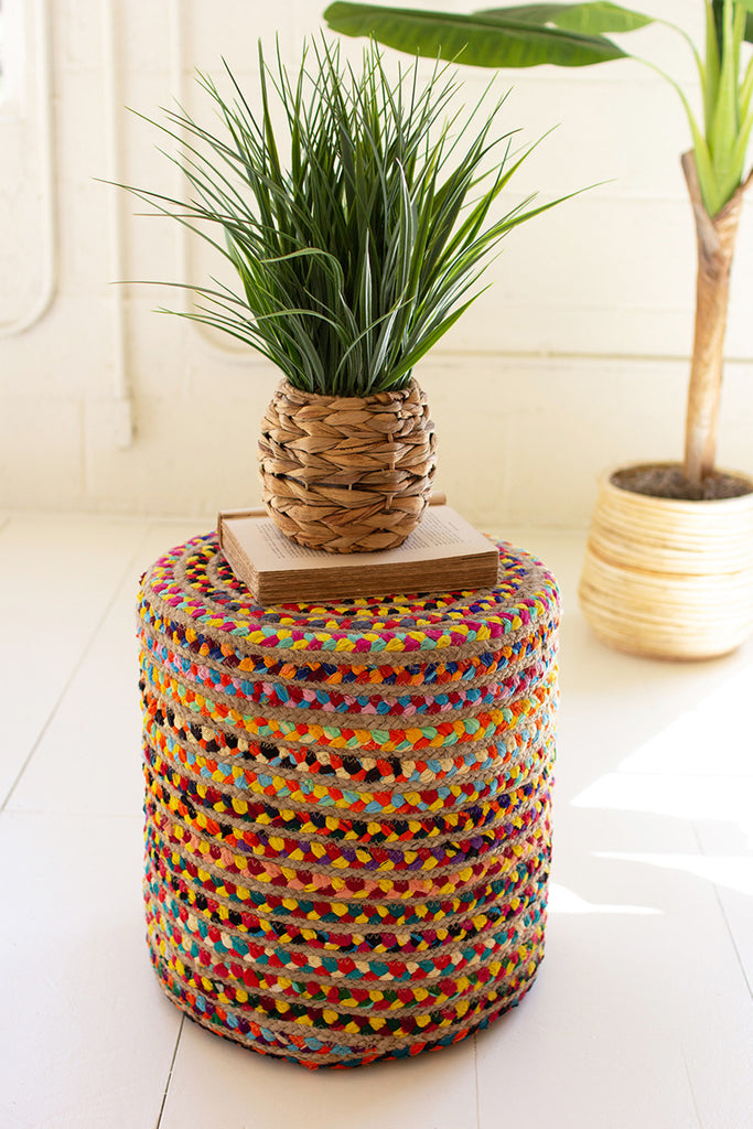 Round kantha pouf - The Nifty Decor
