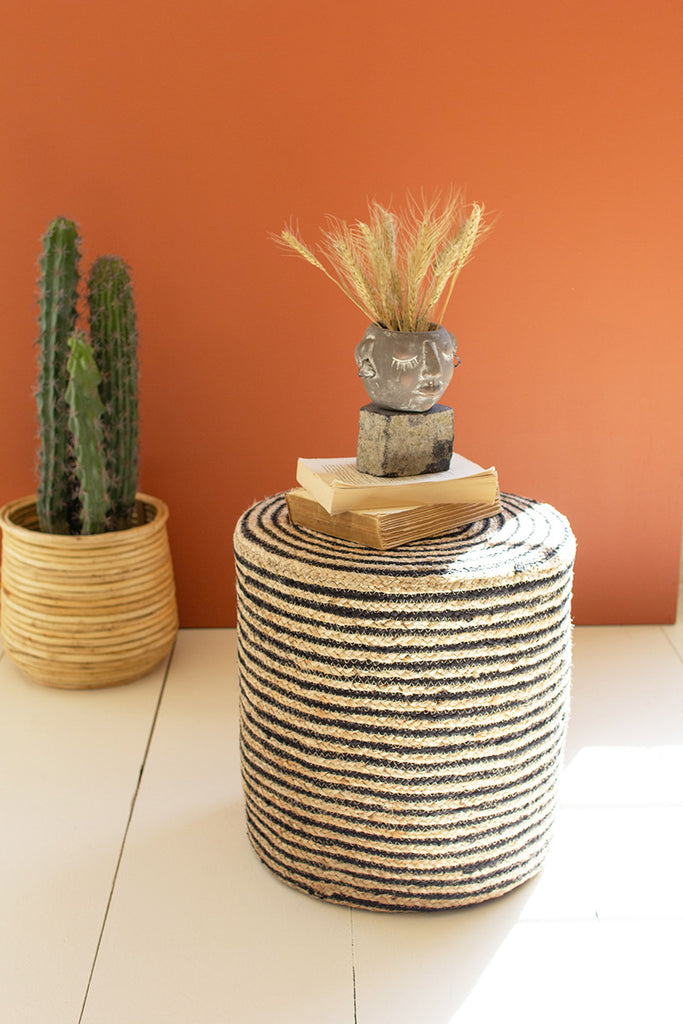 Black and natural jute pouf - The Nifty Decor