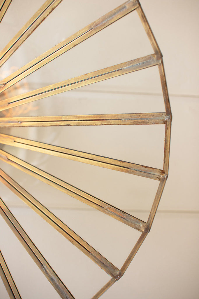 Glass and iron wall sconce lamp - The Nifty Decor
